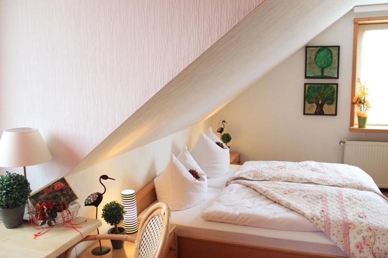 Hotel Grüner Baum Stollberg/Erzgeb. Zimmer foto
